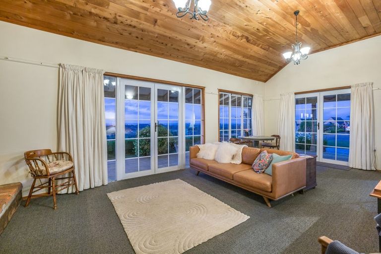 Photo of property in 17 Kea Street, Waikanae, 5036