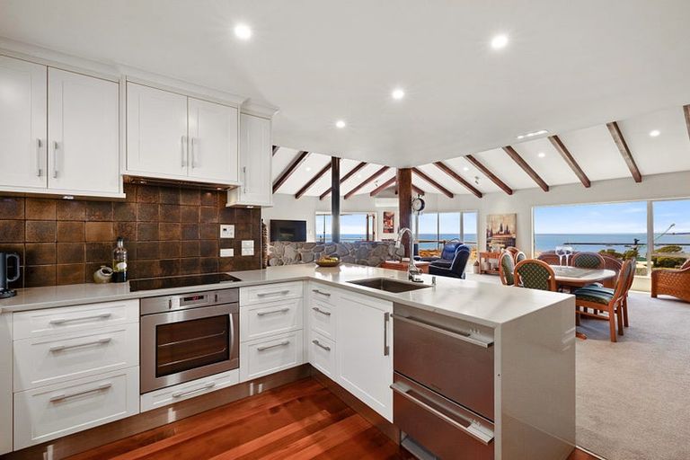 Photo of property in 22b Findlay Street, Moturoa, New Plymouth, 4310