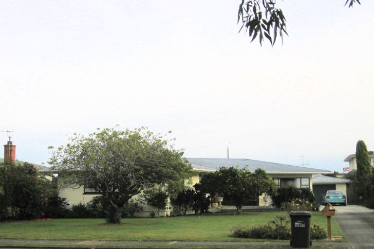 Photo of property in 43 Flanders Avenue, Onekawa, Napier, 4110