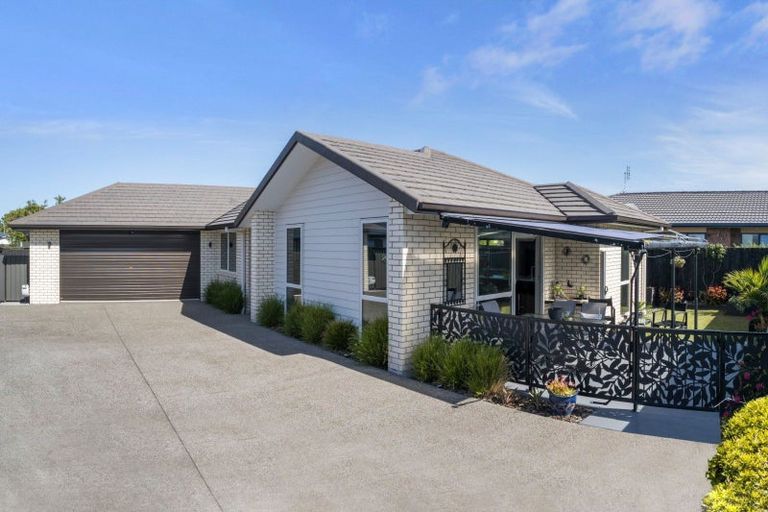 Photo of property in 6 Opou Place, Katikati, 3129