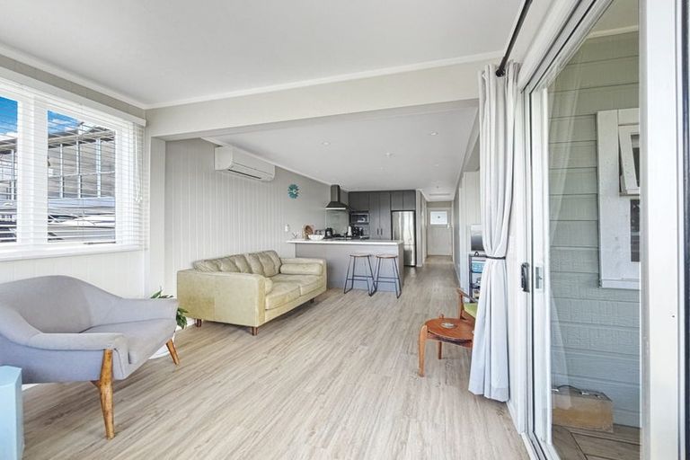 Photo of property in 1929 Ngunguru Road, Ngunguru, Whangarei, 0173