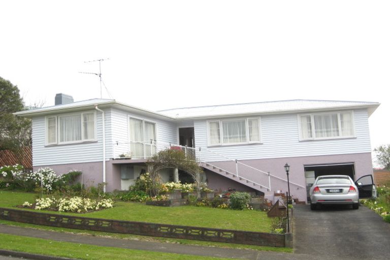 Photo of property in 6 Penrith Street, Westown, New Plymouth, 4310
