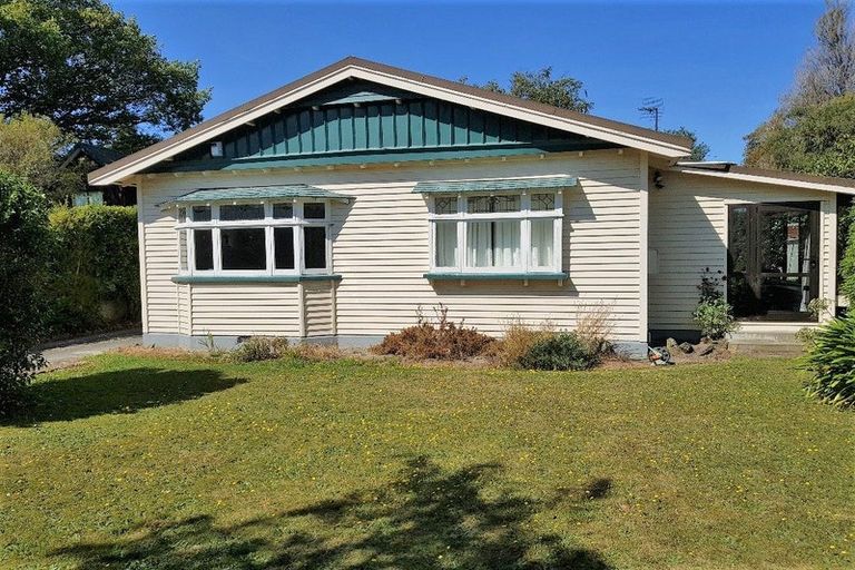 Photo of property in 79 Hinau Street, Riccarton, Christchurch, 8041