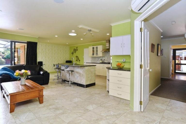 Photo of property in 17 Styx River Place, Spencerville, Christchurch, 8083