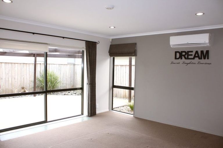Photo of property in 2c Edmund Hillary Avenue, Papakura, 2110