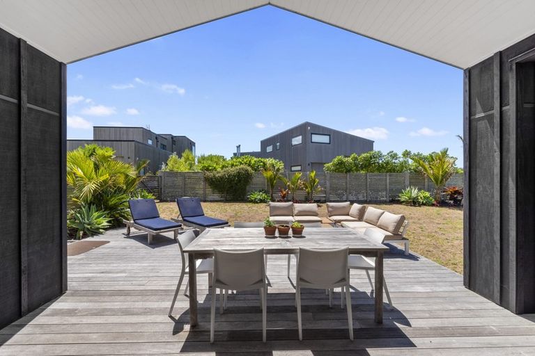 Photo of property in 31 Kokopu Street, Omaha, 0986