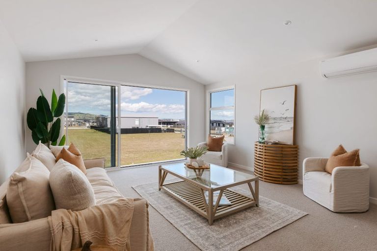 Photo of property in 8 Rehua Way, Papamoa, 3118