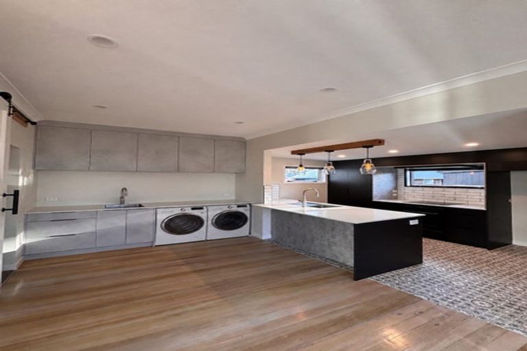 Photo of property in 258 Coronation Avenue, Welbourn, New Plymouth, 4310