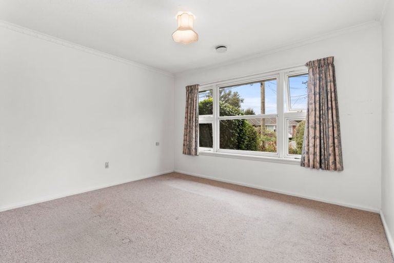 Photo of property in 10 Haslett Place, Upper Riccarton, Christchurch, 8041