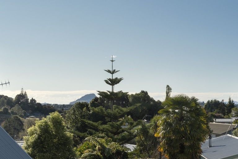 Photo of property in 120 Osprey Drive, Welcome Bay, Tauranga, 3112