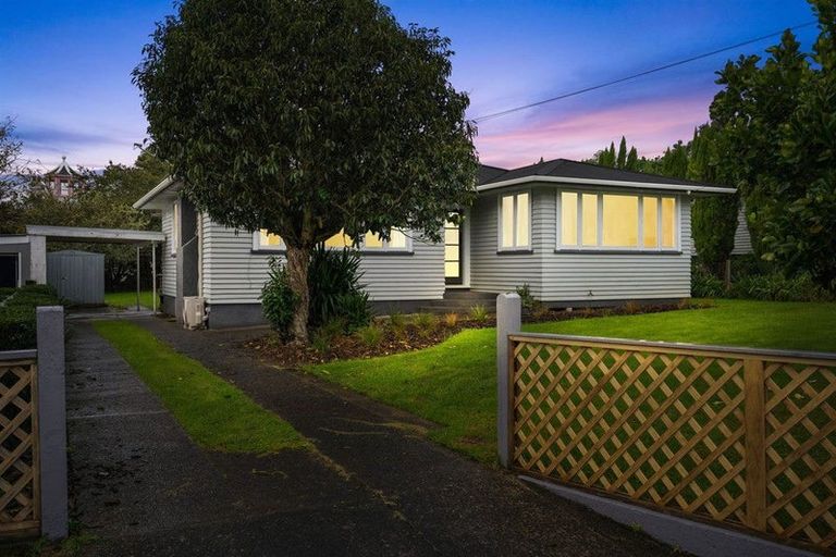 Photo of property in 9 Tuatara Drive, Te Kamo, Whangarei, 0112
