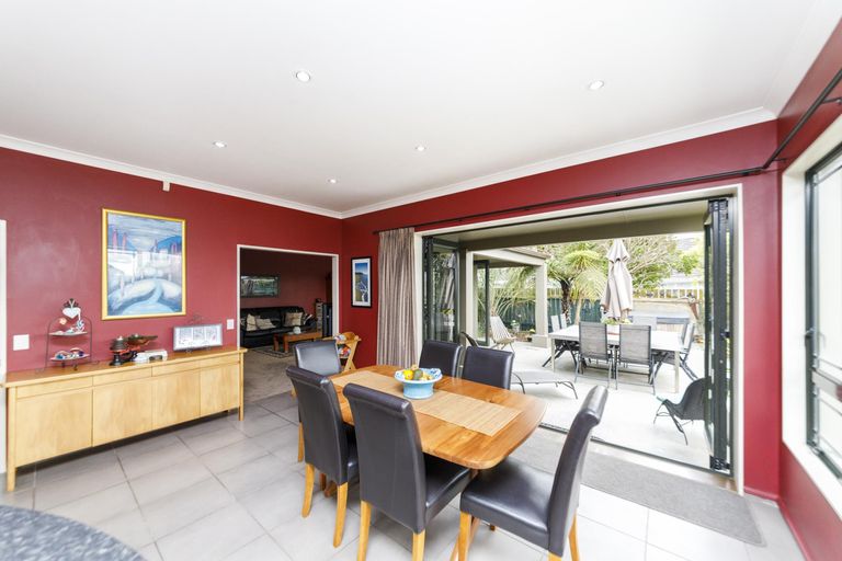 Photo of property in 172 Kelvin Grove Road, Kelvin Grove, Palmerston North, 4414