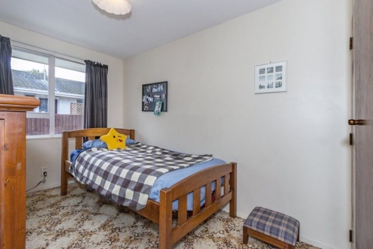 Photo of property in 2/361 Withells Road, Avonhead, Christchurch, 8042