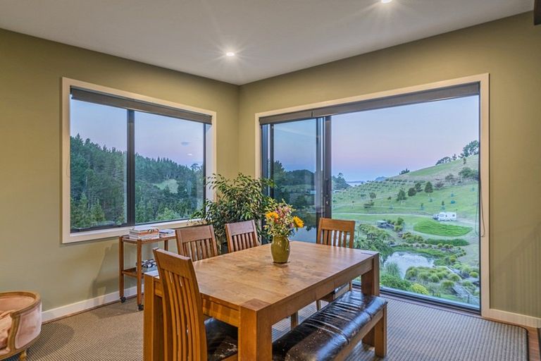 Photo of property in 40 Spikes Way, Whitianga, 3510