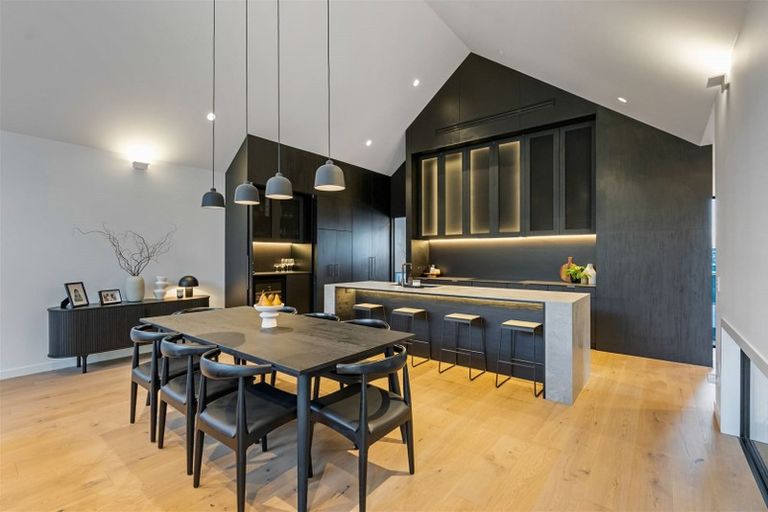 Photo of property in 27 Headsail Drive, Long Bay, Auckland, 0630