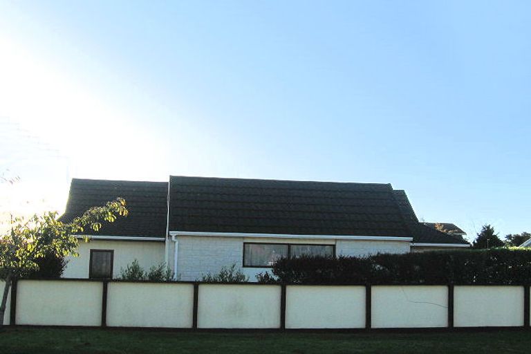 Photo of property in 5a Warrimoo Street, Paraparaumu, 5032