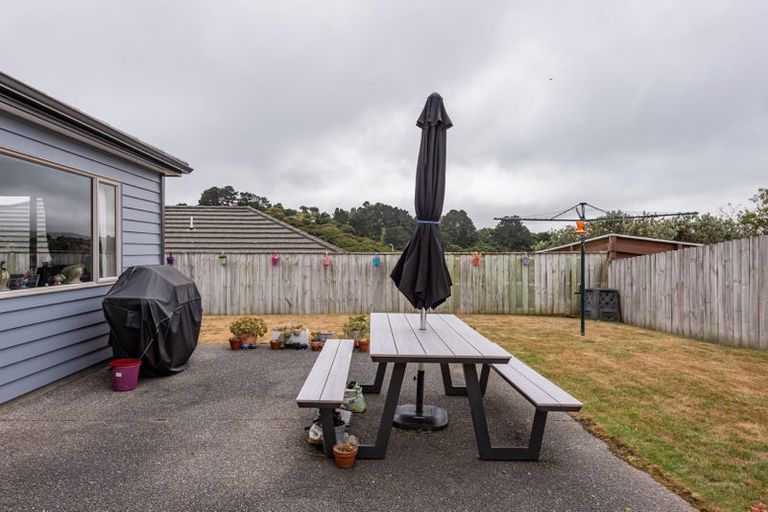 Photo of property in 35 Staithes Drive North, Whitby, Porirua, 5024