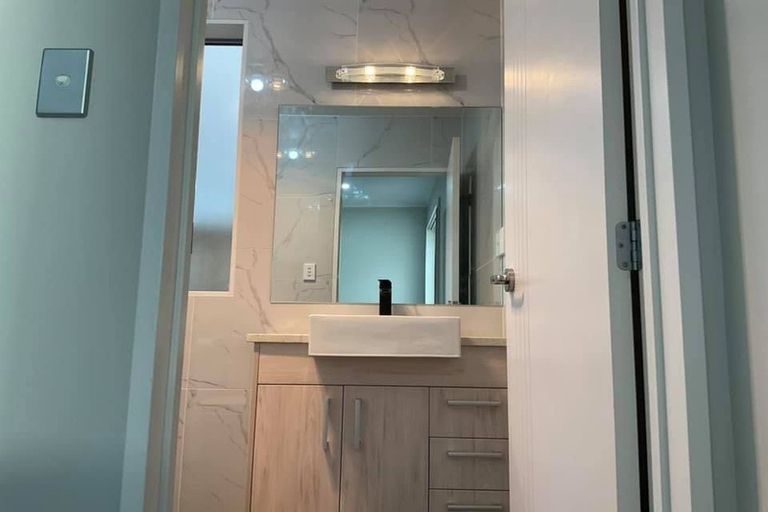 Photo of property in 20 Ballindrait Drive, Flat Bush, Auckland, 2019