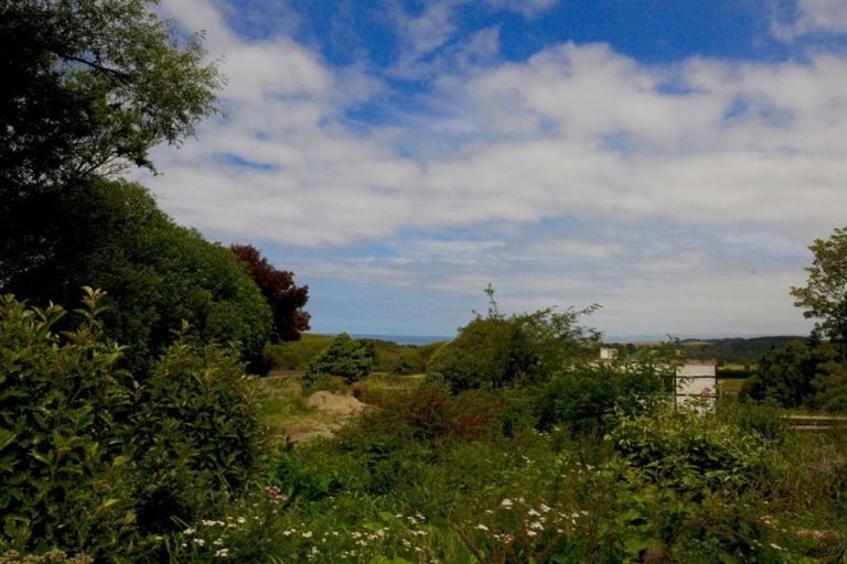 Photo of property in 2 Maude Street, South Hill, Oamaru, 9400