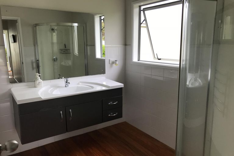 Photo of property in 17 Rose Street, Raglan, 3225