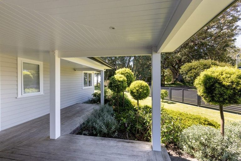 Photo of property in 5 Gellibrand Place, Omokoroa, 3114