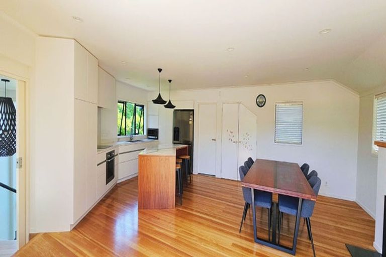 Photo of property in 26a Kowhai Road, Campbells Bay, Auckland, 0630