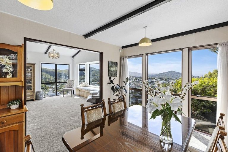 Photo of property in 9 Fillbridge Way, Karori, Wellington, 6012