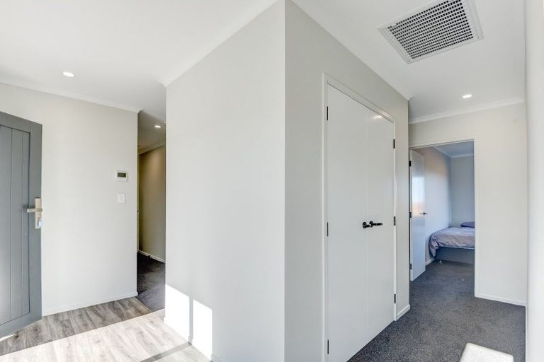 Photo of property in 4 Rosemount Road, Waverley, 4591