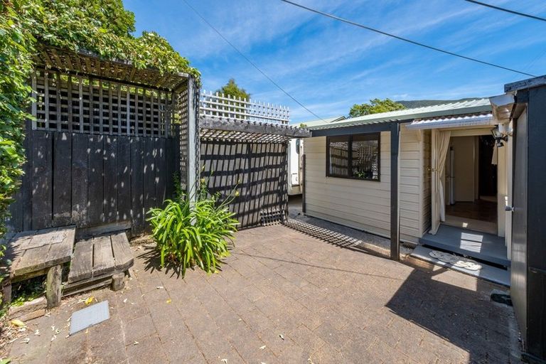 Photo of property in 109a Wellington Street, Picton, 7220