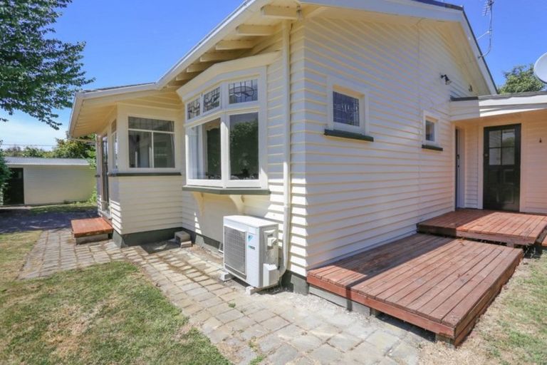 Photo of property in 48 Tui Street, Fendalton, Christchurch, 8041
