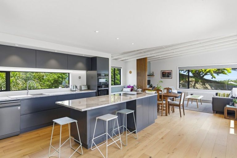 Photo of property in 24 Rosetta Road, Raumati South, Paraparaumu, 5032