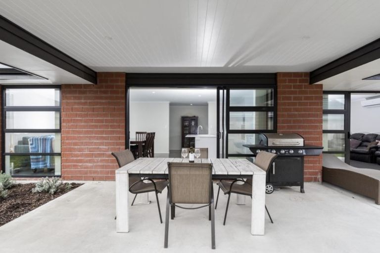 Photo of property in 62 Farrier Street, Papamoa, 3118