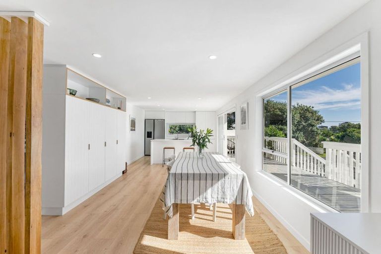 Photo of property in 1338 Papamoa Beach Road, Papamoa Beach, Papamoa, 3118