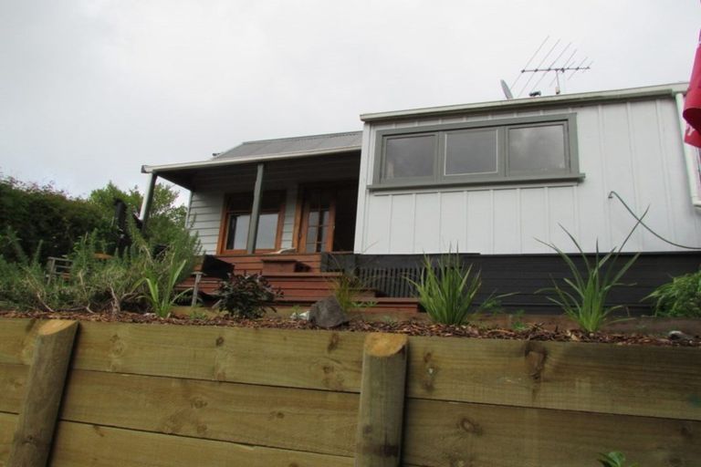 Photo of property in 24 Ticehurst Road, Lyttelton, 8082