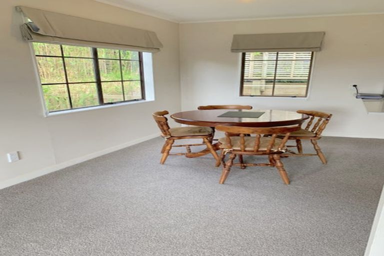 Photo of property in 91 Percy Dyett Drive, Karori, Wellington, 6012