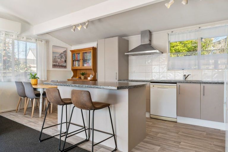 Photo of property in 200 Dickson Road, Papamoa Beach, Papamoa, 3118