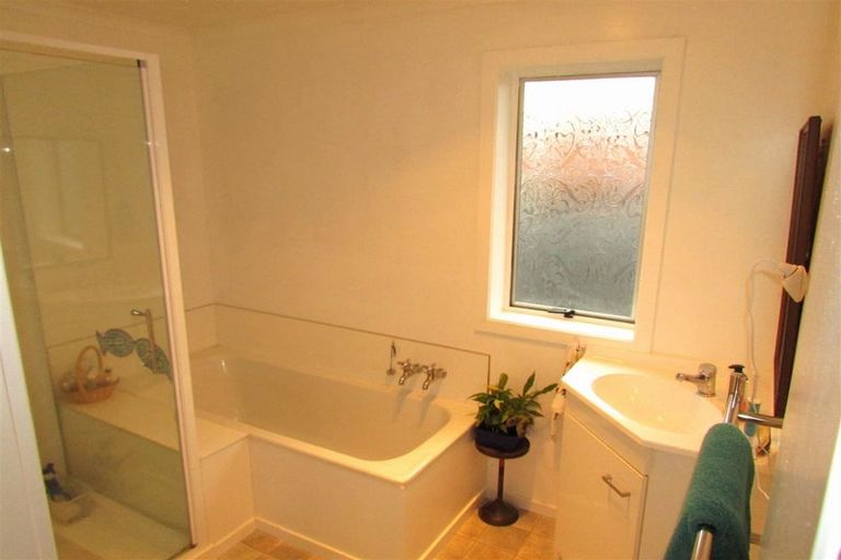 Photo of property in 64 Kaniere Road, Hokitika, 7811