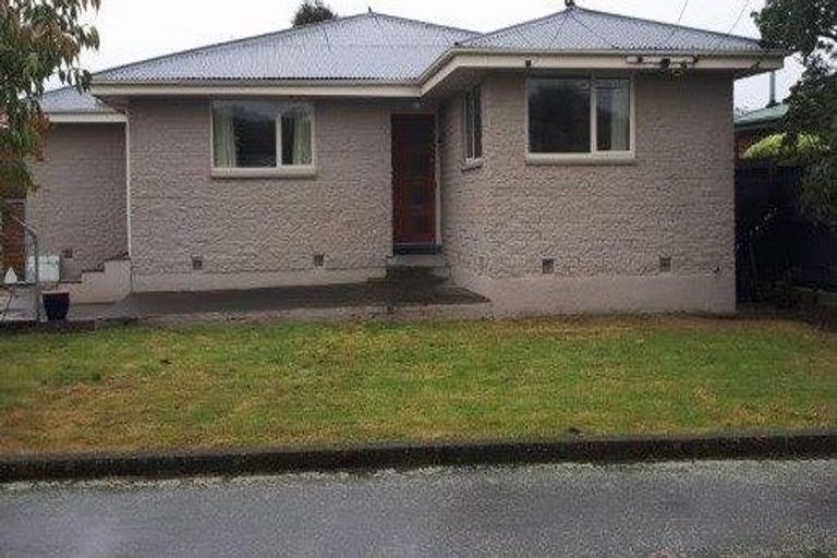Photo of property in 28 Kaiwara Street, Hoon Hay, Christchurch, 8025