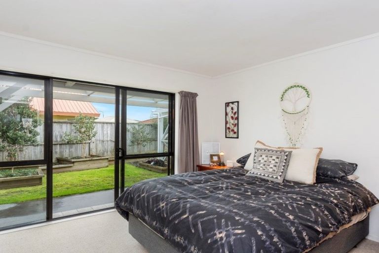 Photo of property in 14 Reef Avenue, Papamoa Beach, Papamoa, 3118