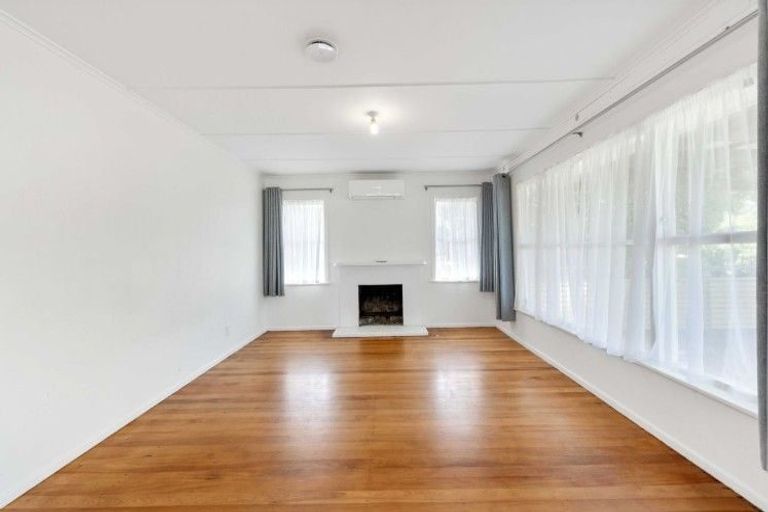 Photo of property in 62 Waipani Road, Te Atatu Peninsula, Auckland, 0610