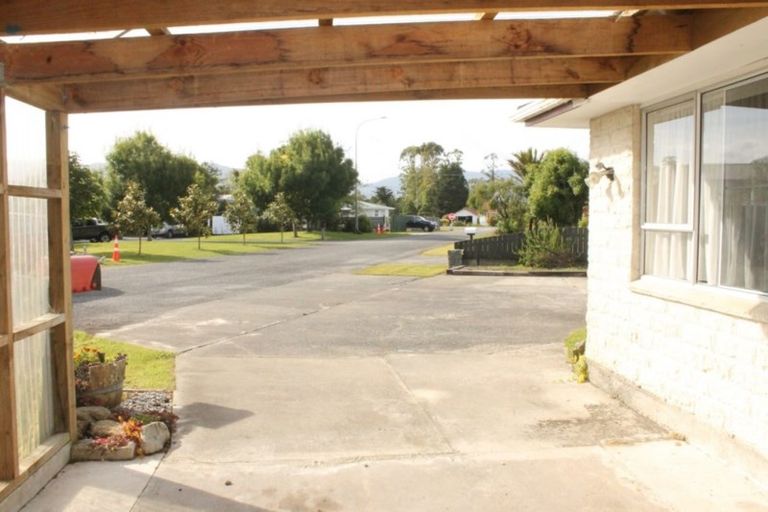 Photo of property in 2 Powick Street, Westport, 7825