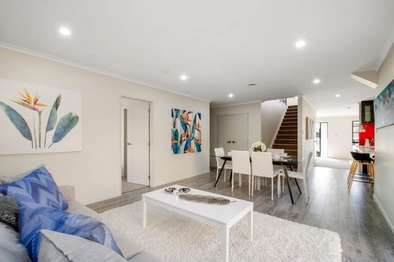 Photo of property in 4 Te Aramanu Crescent, Papakura, 2110