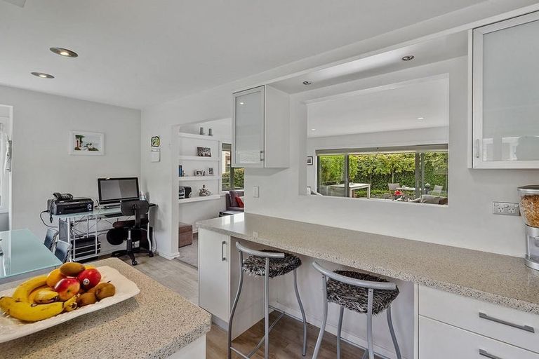 Photo of property in 2/3 Hart Road, Hauraki, Auckland, 0622