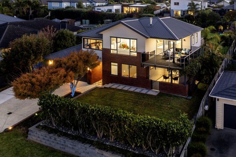 Photo of property in 34 Weatherly Drive, Beachlands, Auckland, 2018