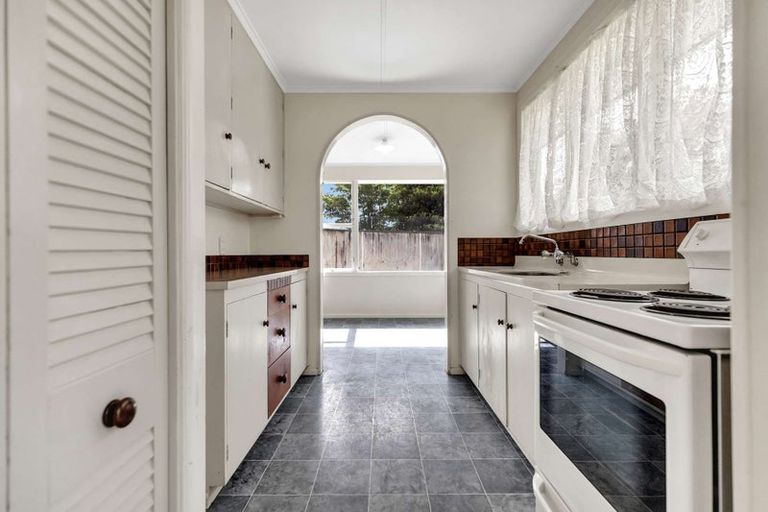 Photo of property in 18 Haynes Crescent, Sunnybrook, Rotorua, 3015