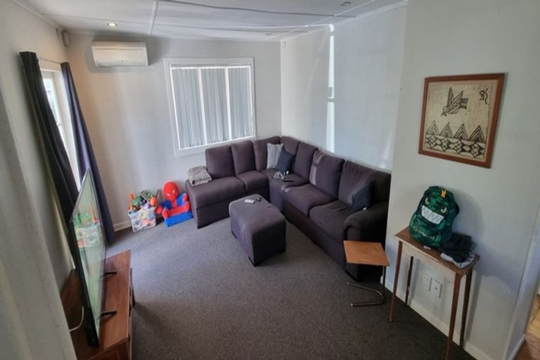 Photo of property in 31 Railway Street West, Papakura, 2110