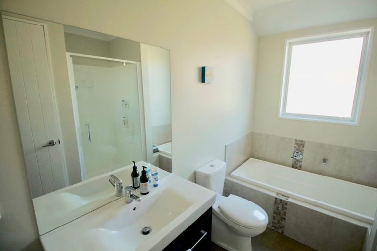 Photo of property in 11 Clutha Street, Awatoto, Napier, 4110