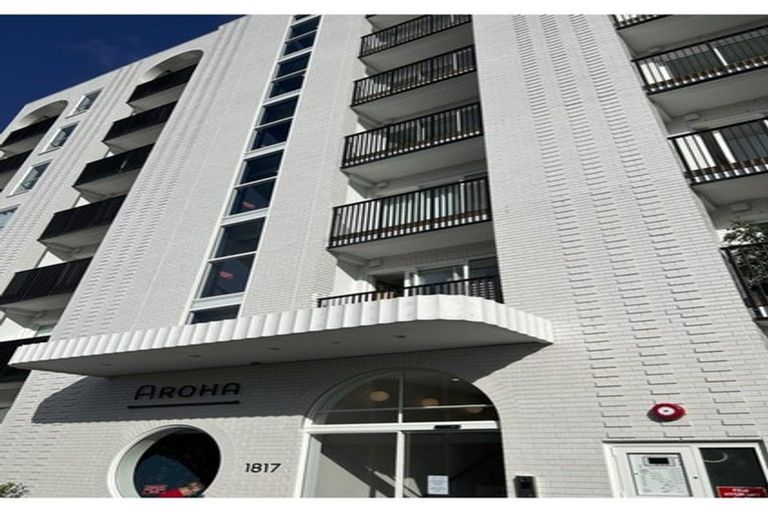 Photo of property in 1817a Great North Road, Avondale, Auckland, 1026