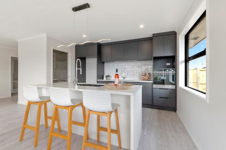 Photo of property in 25 Te Paea Avenue, Karaka, 2124