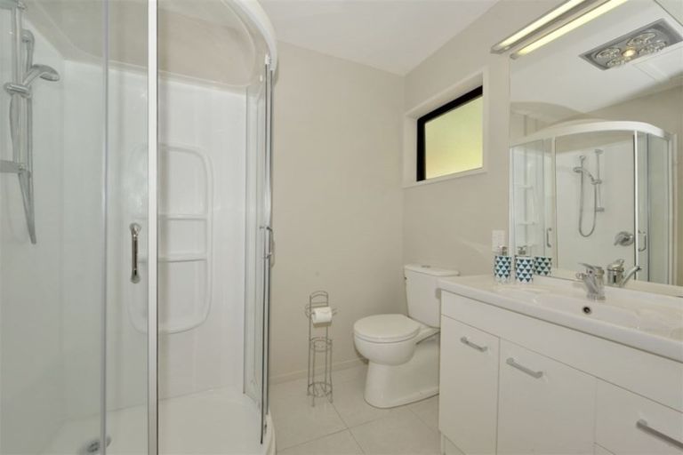 Photo of property in 10 Indira Lane, Cashmere, Christchurch, 8022